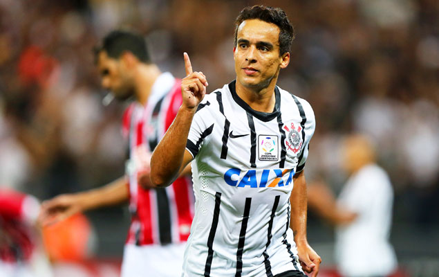 Jadson muda foto em perfil de rede social e deixa torcida do Corinthians animada