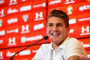 Paulistão: São Paulo veta saída de Luiz Araújo e segura Lyanco por seis meses