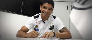 Com novo contrato, Renato garante nem pensar na aposentadoria no Santos
