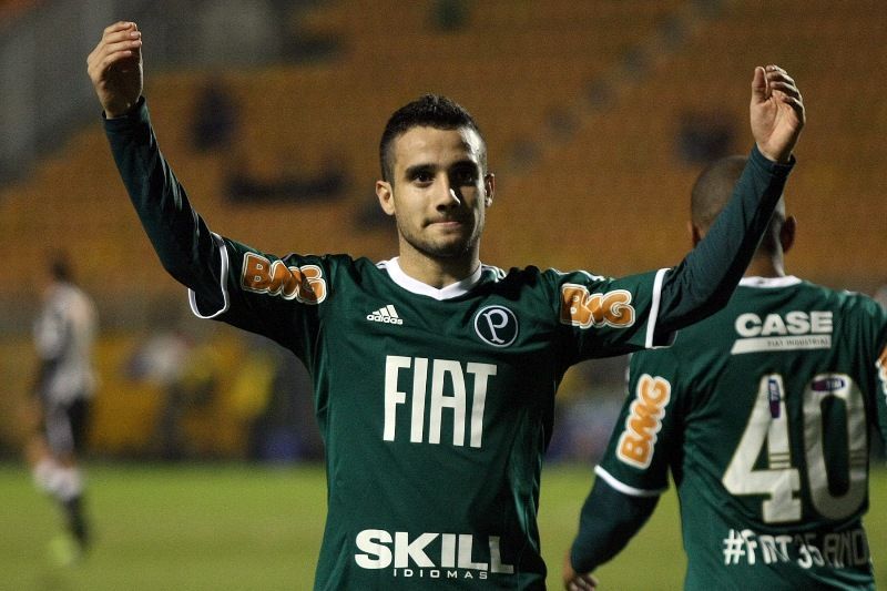 Maikon Leite, ex-Palmeiras e Santos, acerta com Bahia