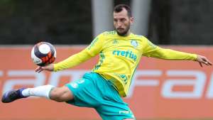 Paulistão: Palmeiras encerra preparação e vai para estreia sem Mina, Moisés e Guerra