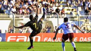 Felipe Moreira exalta vitória da Ponte e defende Pottker: 'ele ama esse clube'