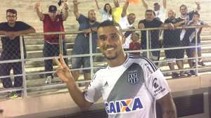 Paulistão: Ponte amanhece nas magias de Pottker e pensando em mudanças