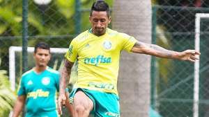 Paulistão: Barrios volta a treinar no Palmeiras em dia de trabalho fechado