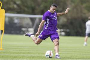 Júlio Baptista tenta cavar uma vaguinha no São Paulo