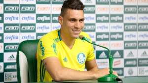 Contra São Bernardo, Palmeiras volta a relacionar Moisés e Mina