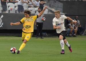 Corinthians 1 x 0 Novorizontino - Vitória magra para o pior público da Arena
