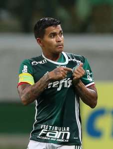 Após vitória, Dudu pede para torcida ter paciência com o técnico do Palmeiras