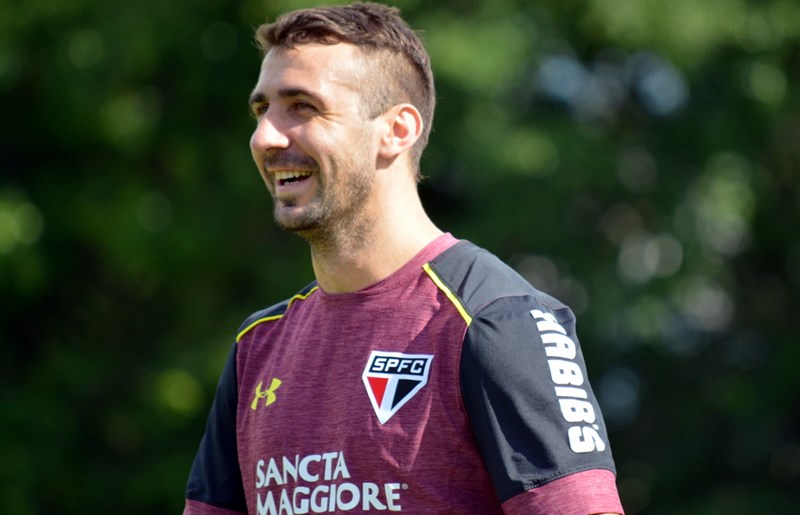 Paulistão: Ceni vai mexer no time titular do São Paulo para evitar lesões