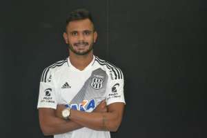 Paulistão: Ponte Preta apresenta Fernando Bob, mas perde lateral-direito