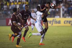 Paulista: Zagueiro-Artilheiro, Leandro Amaro comemora façanha contra o Santos