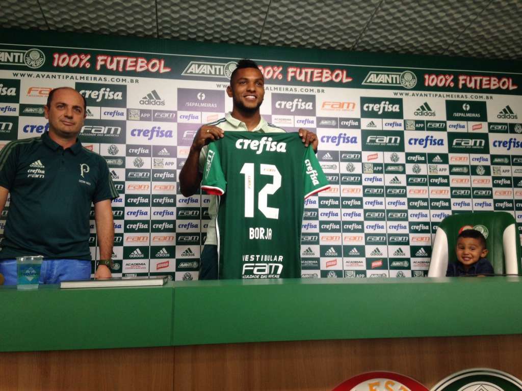 Jogador chegou como principal reforço para 2017