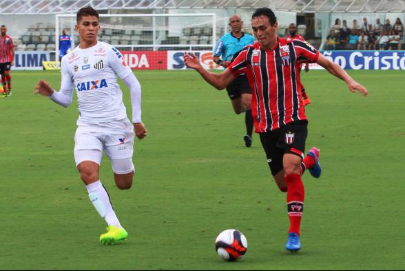 Botafogo não segurou o rápido ataque santista e perdeu na Vila. Foto: Luis Eduardo
