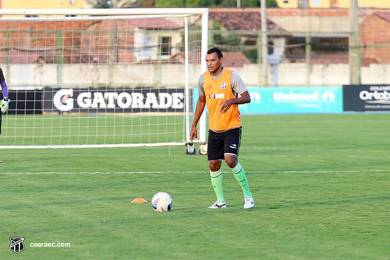 Cearense: Diones quer evolução do Ceará e espera boa sequência nas próxima rodadas