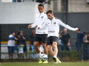 Ricardo Oliveira e Lucas Lima treinam com time e elevam chance de jogar clássico