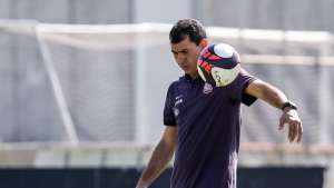 Carille vê jogos contra Palmeiras e Mirassol como referências para Corinthians