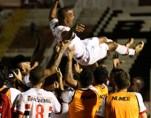 Botafoguenses festejaram muito a vitória com dois gols em cima da hora