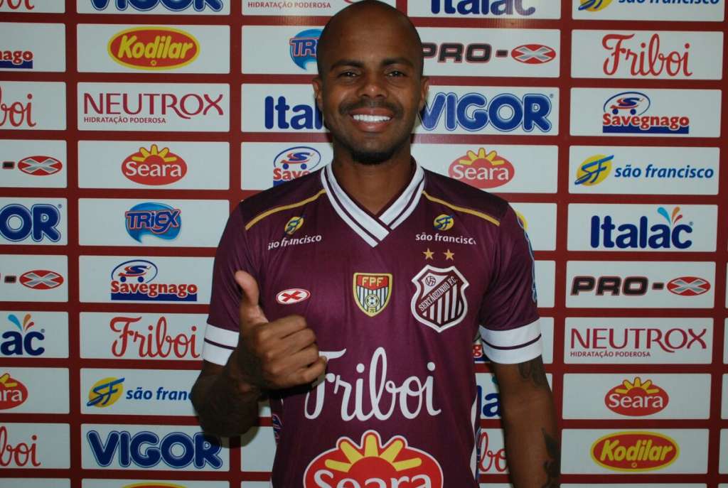 Thiago Elias é o novo reforço do Sertãozinho. (Foto: Divulgação / Sertãozinho FC)