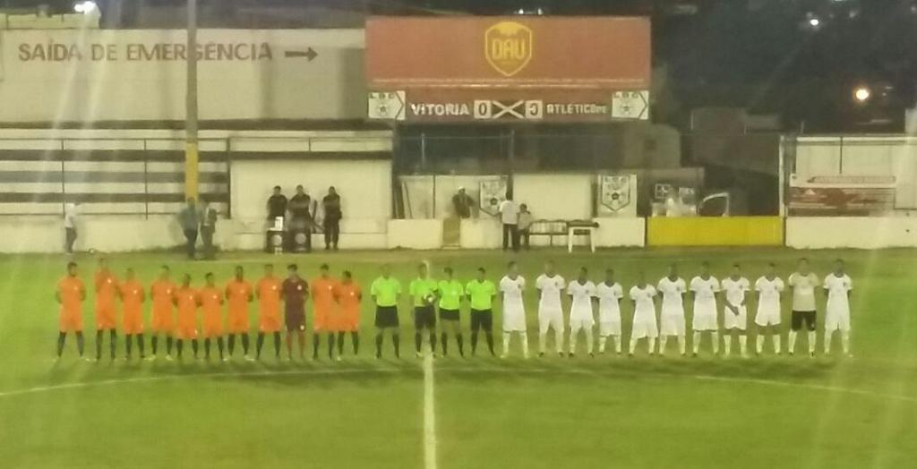 Vitória goleia o Atlético no Pernambucano