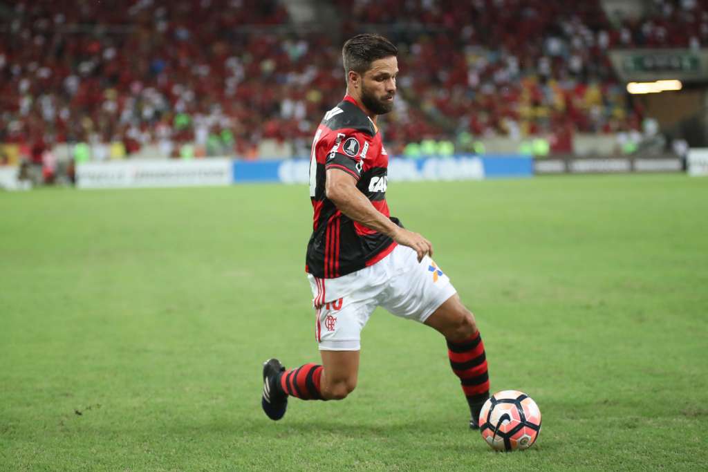 Diego brilhou na goleada do Flamengo para cima do San Lorenzo