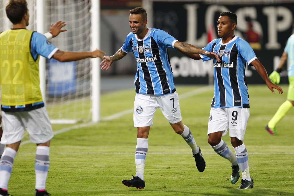 Luan marcou de pênalti o segundo gol gremista (LUCAS UEBEL/GREMIO FBPA)