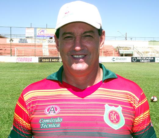 Vitor Hugo quer primeira vitória como visitante