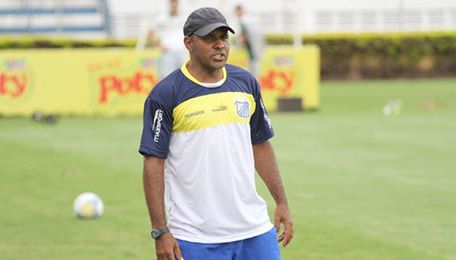Segundona: Taquaritinga contrata técnico que conquistou o acesso em 2007