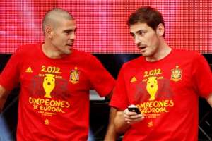 São Paulo negocia com Víctor Valdés, goleiro multicampeão pelo Barcelona