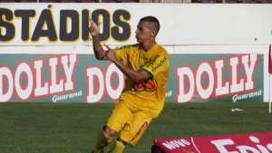 Paulistão: Atacante do Mirassol, Welinton Júnior assume topo do ranking de dribles