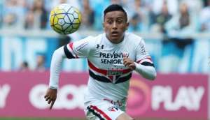 Cueva avisa que não forçará cartão amarelo na seleção do Peru para jogar clássico pelo SP