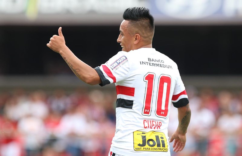 Cueva nega que São Paulo dependa dele para jogar bem
