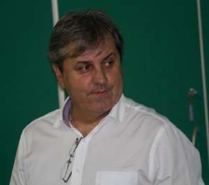 Goiás rescinde com Gilson Kleina e técnico está livre para fechar com a Ponte Preta