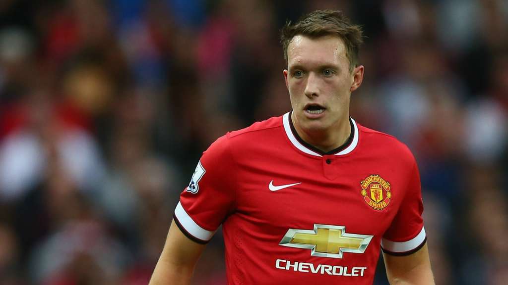 Phil Jones está fora dos dois próximos compromissos da Inglaterra