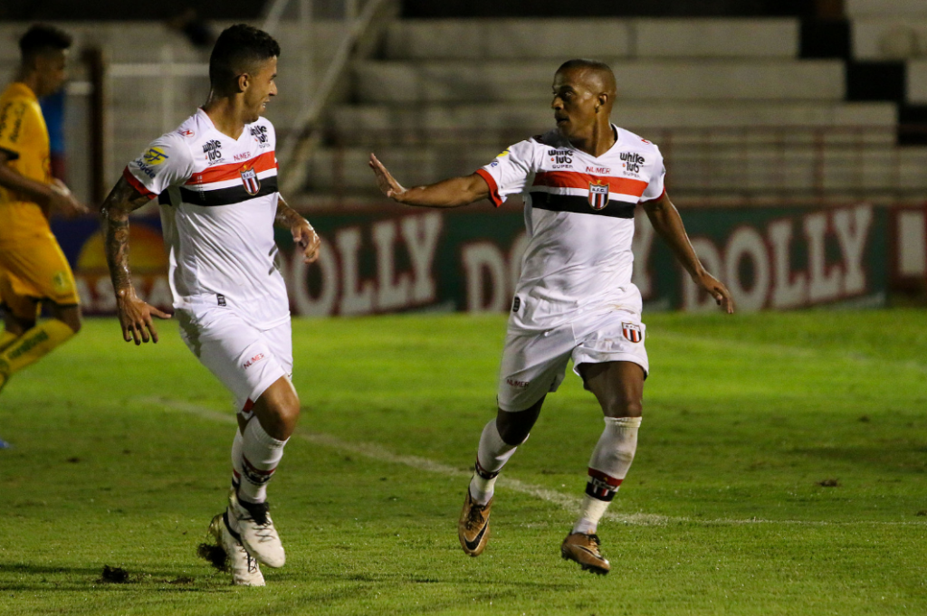 Botafogo x São Paulo - Duelo de tricolores pela classificação! 2 0002050231627 img