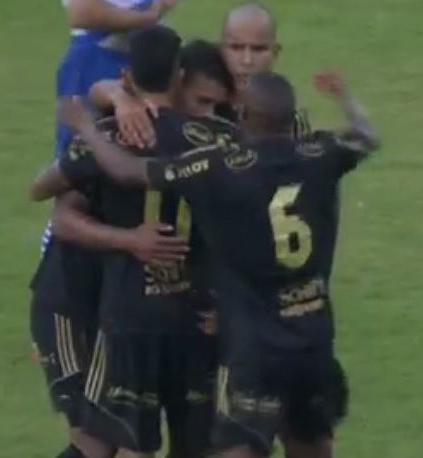 Ponte Preta estava vencendo por 3 a 2, mas levou o empate no final