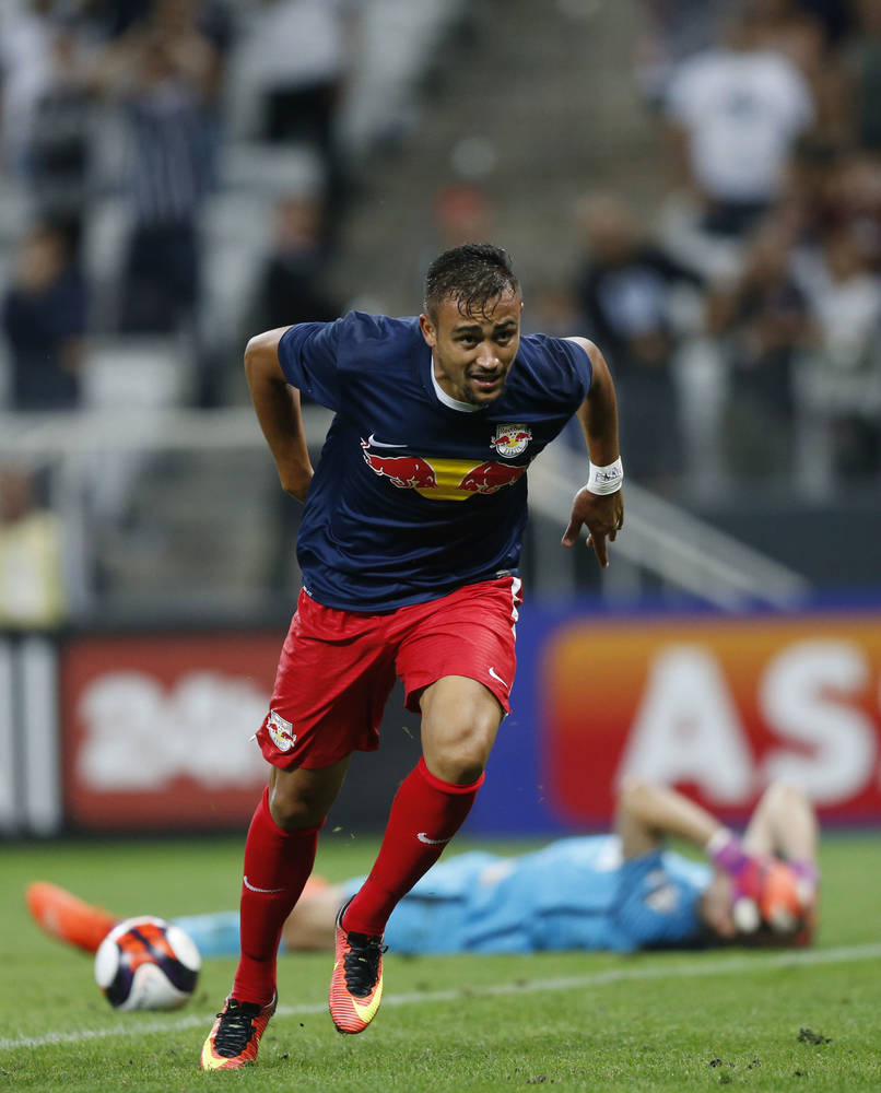 Corinthians 1 x 1 Red Bull - Timão deixa escapar vitória com um a mais... 2 0002050232119 img