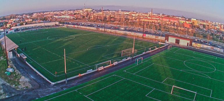 Estrutura de treinos do Marinhense, em Portugal, onde vai atuar o brasileiro Willian Renzulli