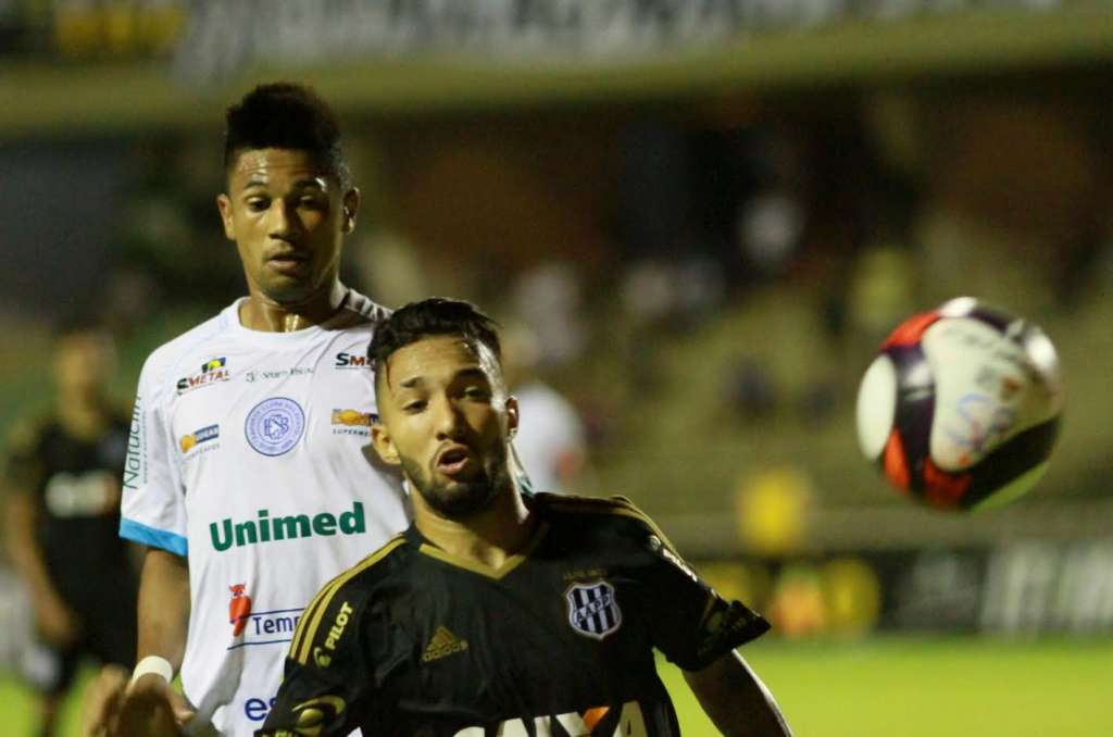 Clayson abriu o placar e foi um dos destaques na vitória pontepretana sobre o São Bento - Jesus Vicente/Repórter Autônomo