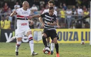 Clássico Majestoso fraco com resultado justo