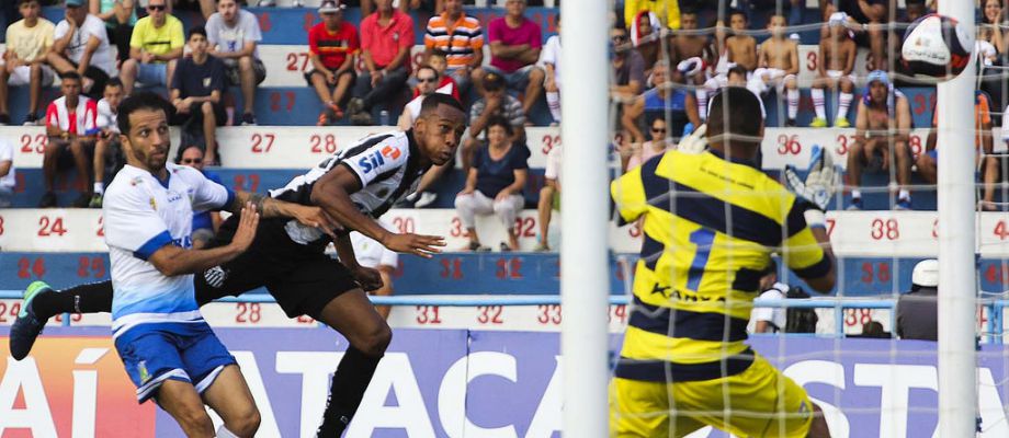 O Santos briga pela liderança do Grupo D e o Santo André contra o rebaixamento