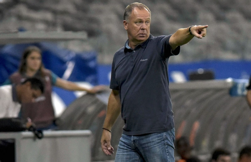 Mineiro: ‘Descontente’, Mano lamenta erro da defesa e empate do Cruzeiro