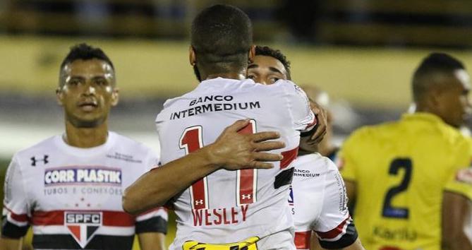 São Paulo marcou no final e derrubou o São Bernardo para a Série A2