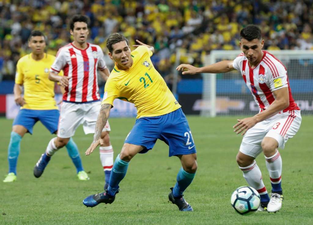 Com vaga na Copa, seleção brasileira planeja testar mais jogadores