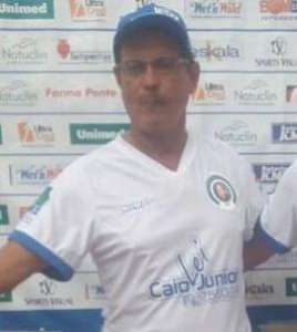 Acabar ou rever o Tic-Tac de Fernando Diniz