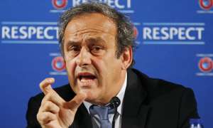 Platini culpa Blatter por suspensão: 'Ele estava obcecado, tinha inveja de mim'