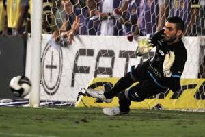 Paulistão: Goleiro Vanderlei exalta fase do Santos e aprova jogo no Pacaembu contra Ponte