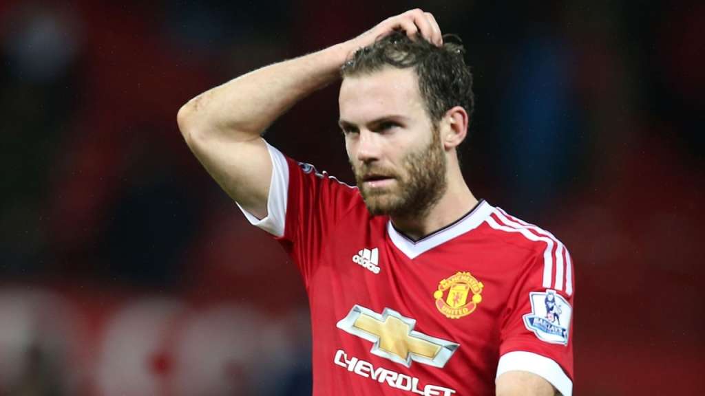 Mata fica fora do United por tempo indeterminado 