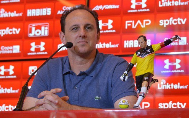 Rogério Ceni exalta volume de jogo do São Paulo na vitória sobre o Linense