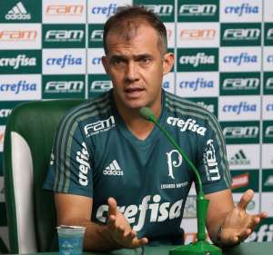 Eduardo Baptista quer conter euforia palmeirense para jogo da volta no Pacaembu