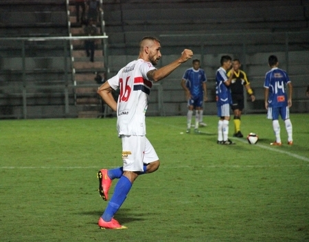 AMAZONENSE: Fast vence e segue no G4; Princesa dos Solimões fica no empate